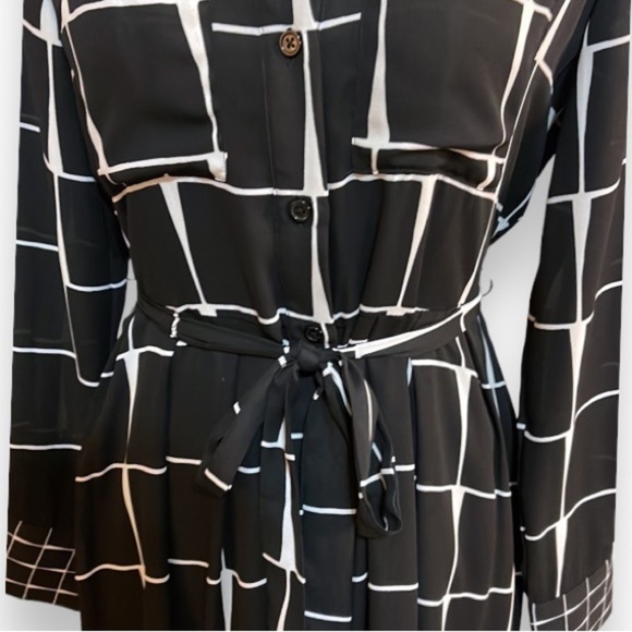 Who What Wear Black and White Long Sleeve Dress Women’s Size S (2-4) - Picture 8 of 10